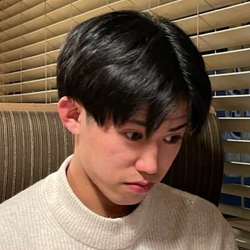 梅津世那 (Sena Umetsu)