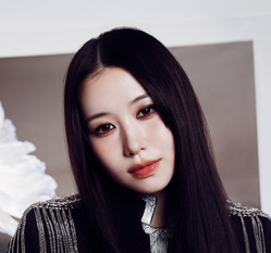 笠原桃奈 (Momona Kasahara)