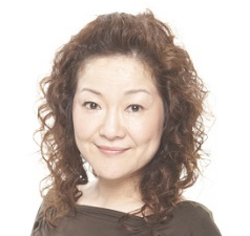 坂本千夏 (Chika Sakamoto)