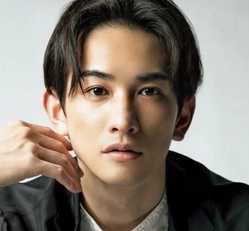 町田啓太 (Keita Machida)